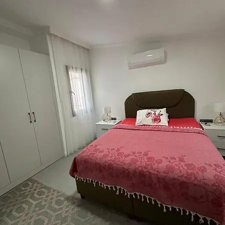 Beach Suits Apartament *